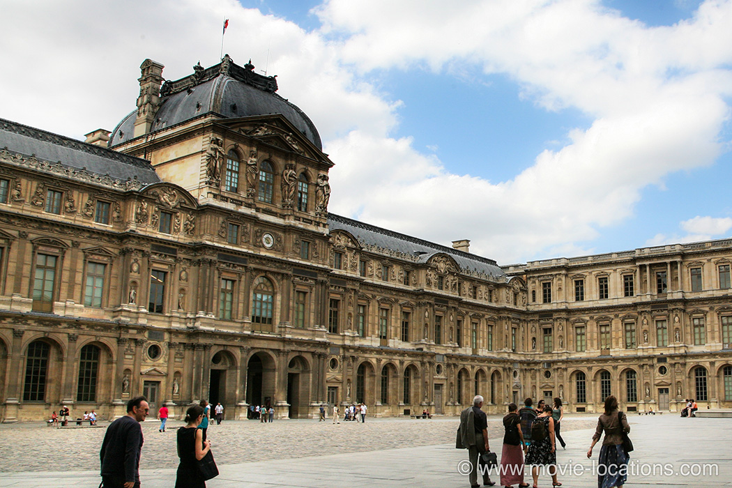 Les Amants du Pont Neuf film location: The Louvre, Paris