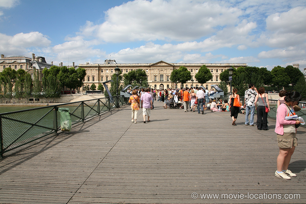 Amelie film location: Pont des Arts, Paris