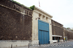 Un Chant d'Amour location: La Sante Prison, Paris