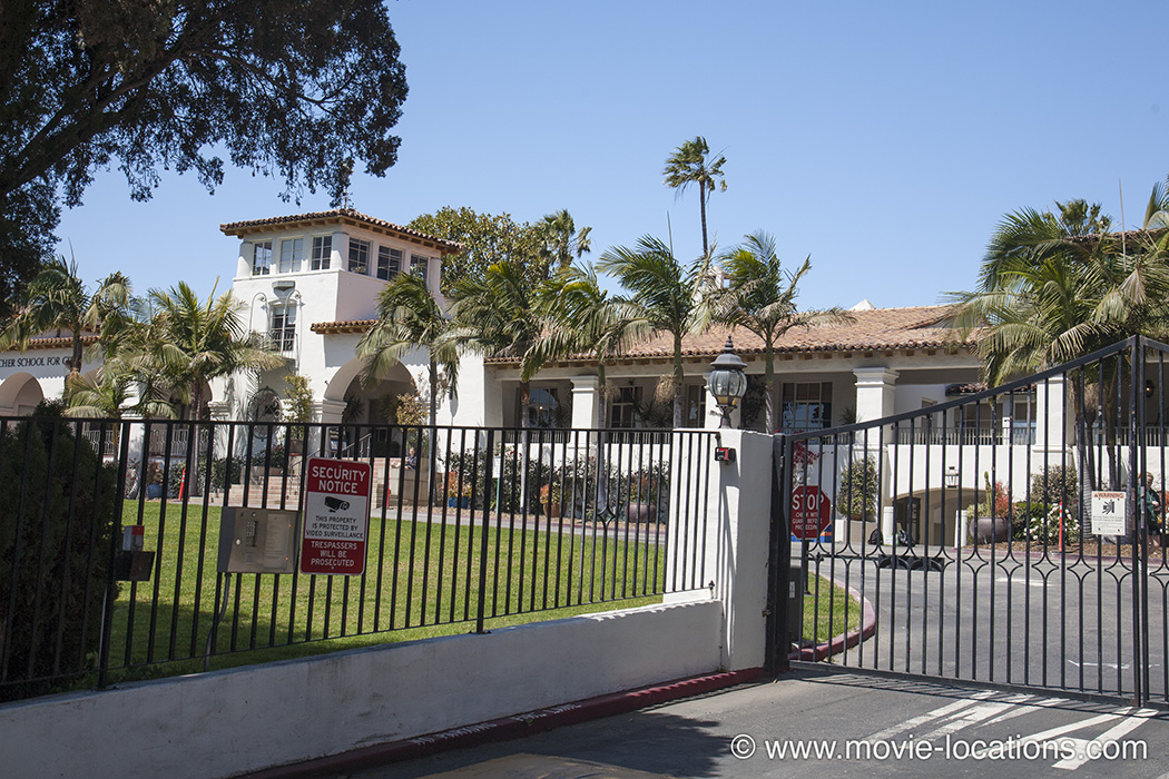 Doctor Dolittle (1998) filming location: Eastern Star Home, now the Archer School for Girls, Brentwood, Los Angeles