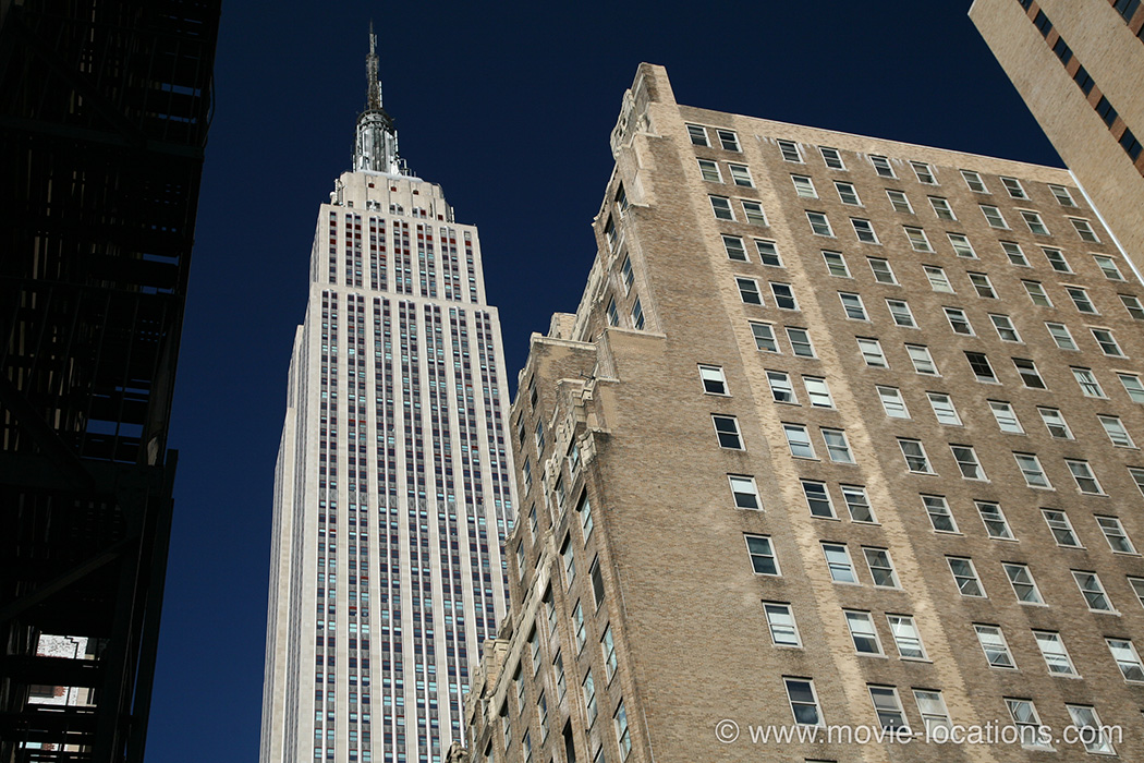 Elf location: Empire State Building, Fifth Avenue, Manhattan