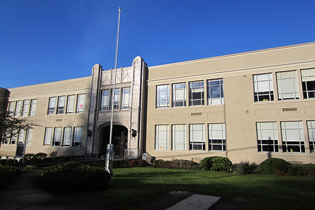 Kindergarten Cop filming location: Astor Elementary School, Franklin Avenue, Astoria, Oregon