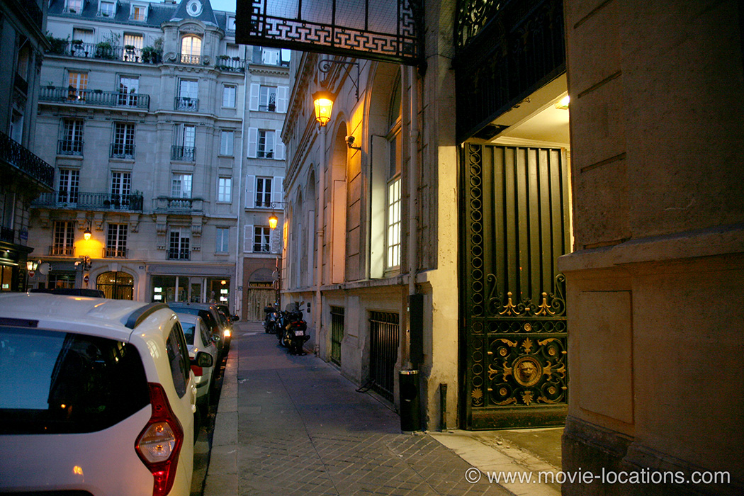 The Queen filming location: Rue Rouget de Lisle at Rue du Mont Thabor, Paris