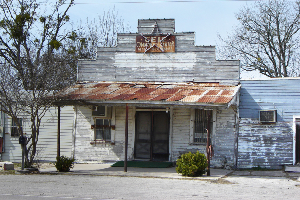 The Texas Chainsaw Massacre (2003) filming location: Cele Store, Cameron Road, Pflugerville, Texas