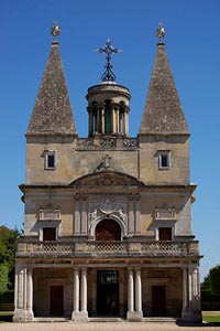 Thunderball location, Chateau d'Anet Chapel