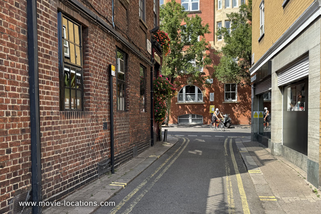 The Gentlemen film location: Poplar Place, Bayswater, W2