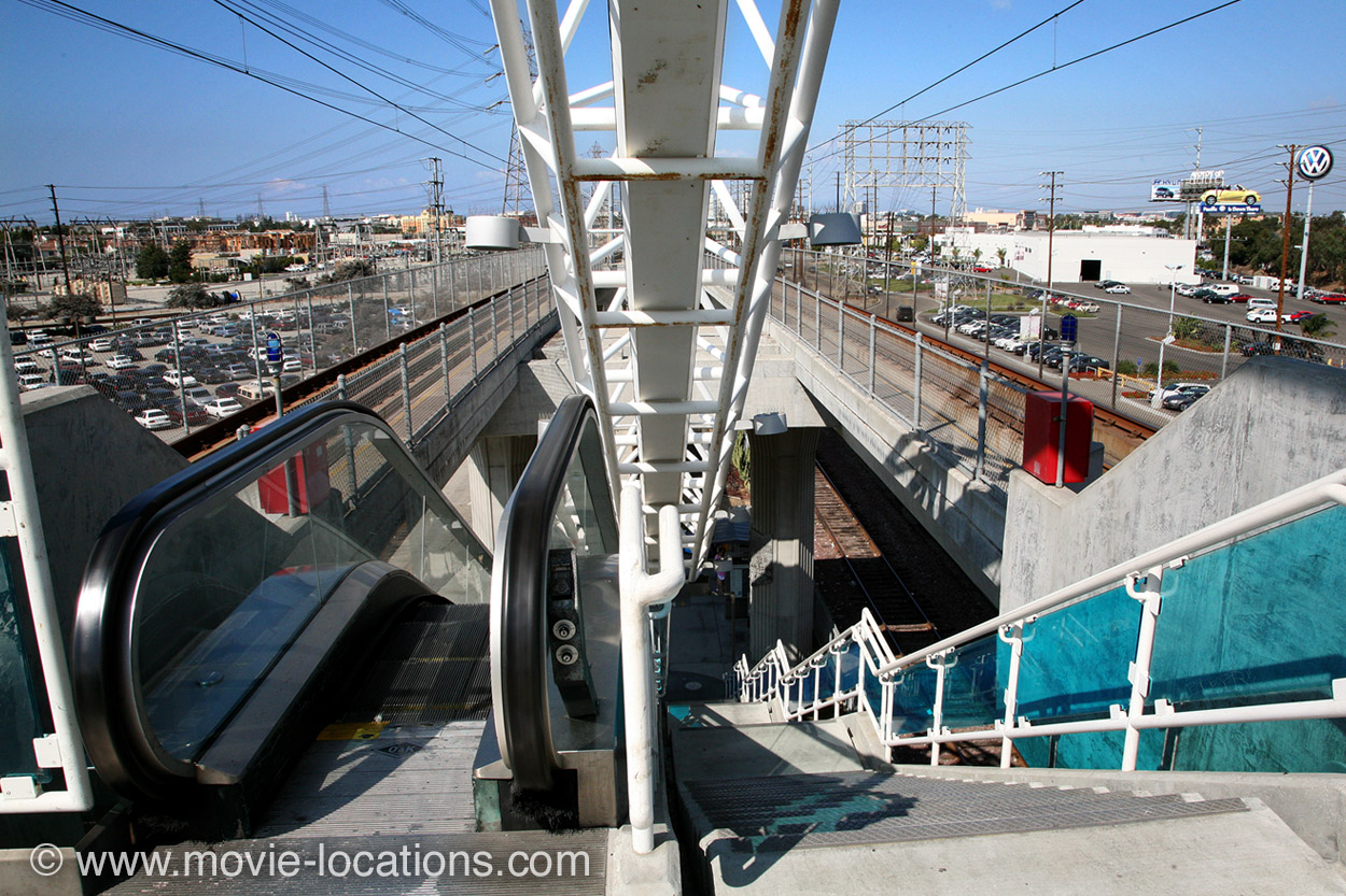 Heat filming location: Marine-Redondo Station, Metro Green Line, Los Angeles
