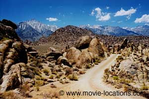 Kalifornia location: the rocky landscape of the Alabama Hills, Lone Pine, central California