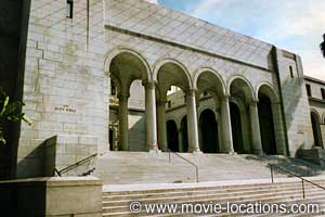 Liar Liar location: LA City Hall, Spring Street, downtown Los Angeles