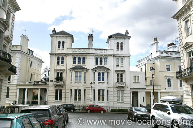 Madame Sousatzka film location: Stanley Crescent, Notting Hill, London W11