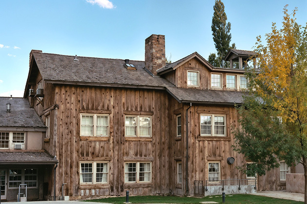 Oppenheimer film location: Fuller Lodge, Los Alamos, New Mexico