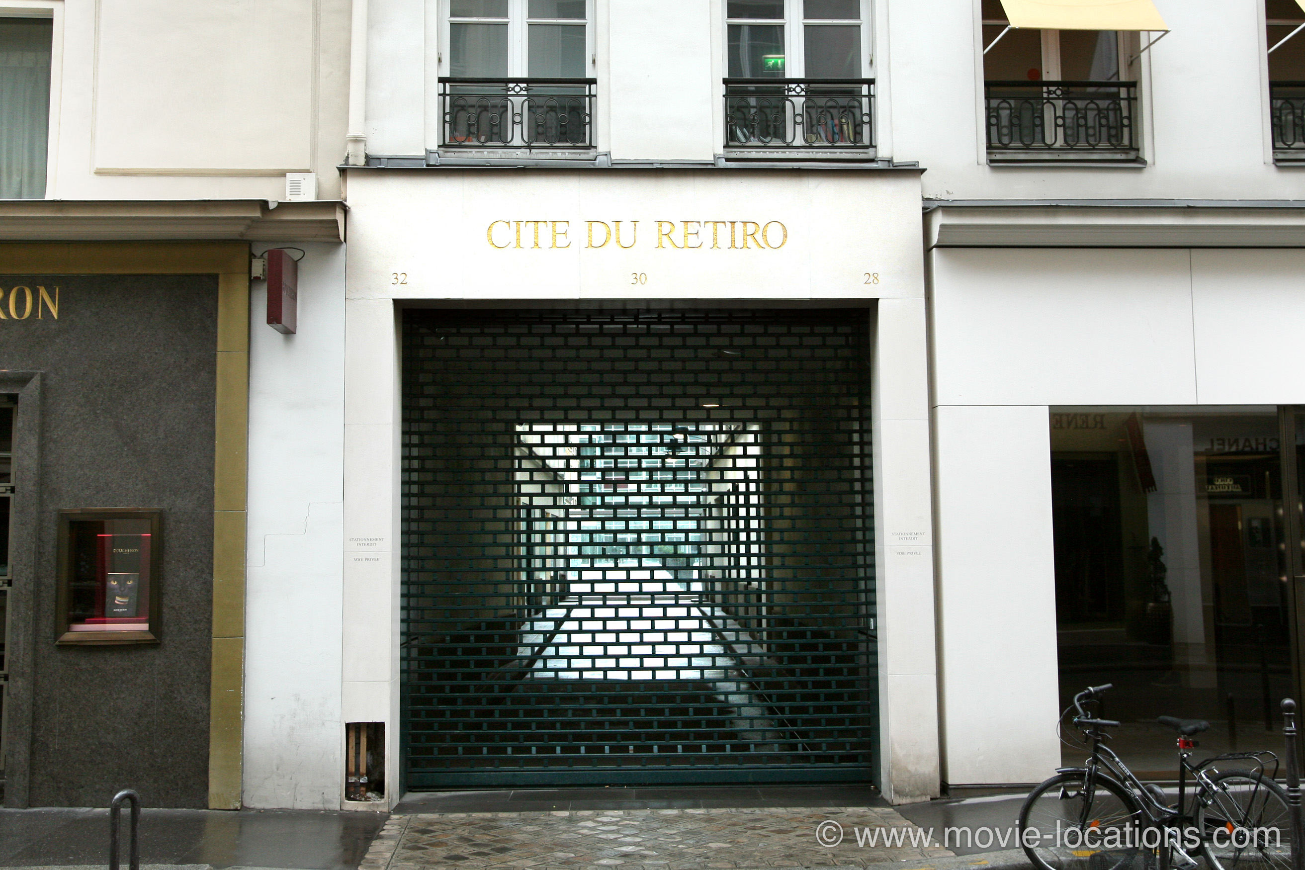 Rififi location: rue du Faubourg St Honroré, Paris
