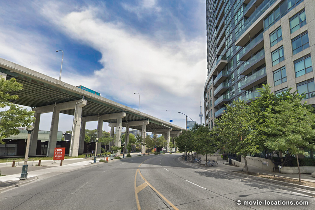 Shazam filming location: Gardiner Expressway, Toronto