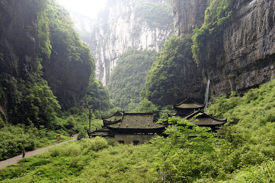 Transformers Age Of Extinction film location: Natural Three Bridges, Wulong Karst, China