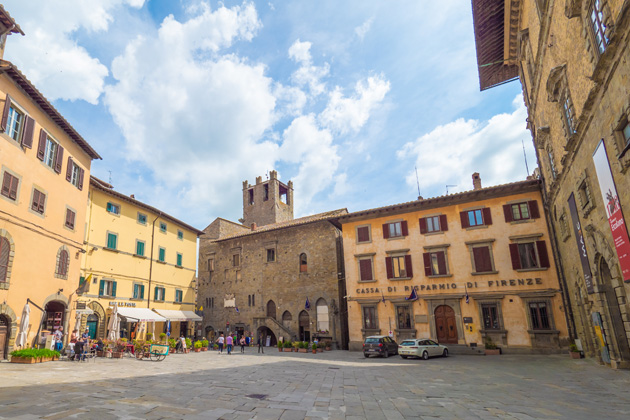 Under the Tuscan Sun film location: Piazza Signorelli, Cortona, Arezzo