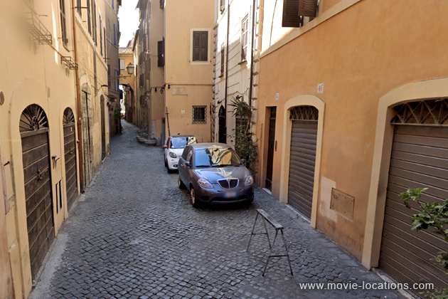 Under the Tuscan Sun film location: Via Dei Cappellari, Centro Storico, Rome