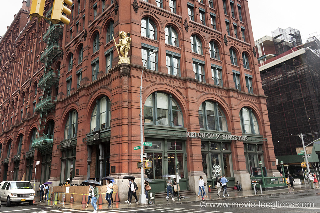 When Harry Met Sally location: Puck Building, Lafayette Street, Soho, New York