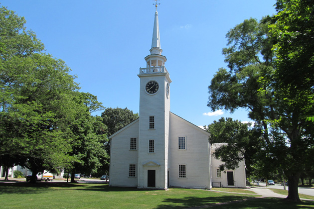 The Witches of Eastwick film location: Unitarian Church, Cohasset, Massachusetts